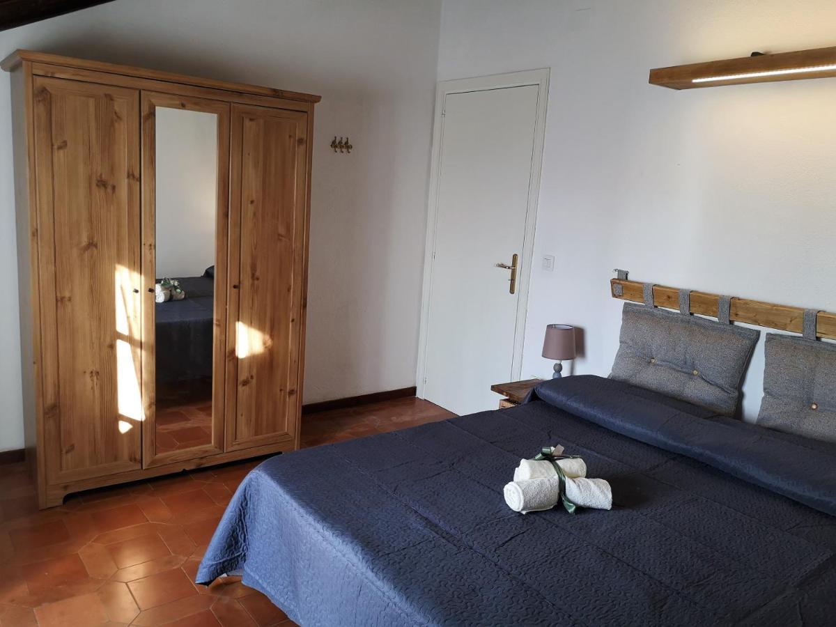 Il Pastore Serafino Tropea Buitenkant foto